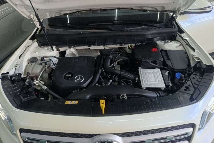 Used Mercedes-Benz GLB 2021 GLB 200 Fashion Model Engine Bay