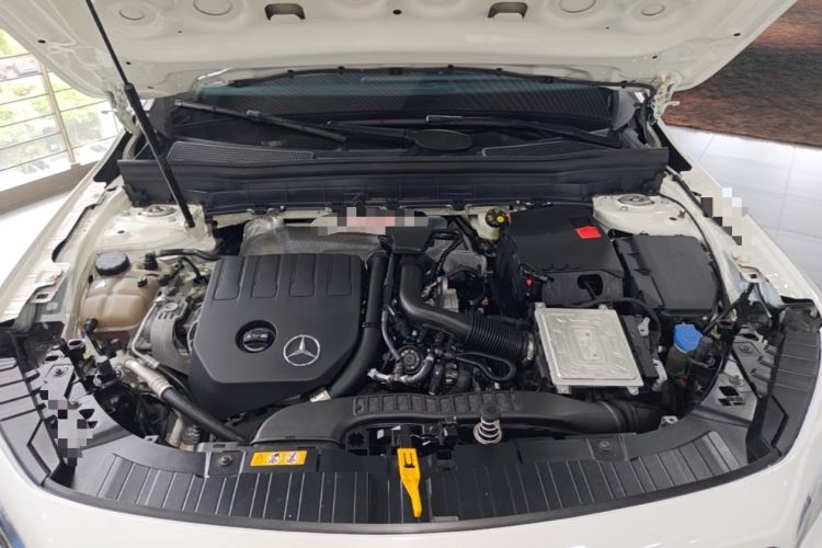 Used Mercedes-Benz GLB 2021 GLB 200 Dynamic Edition Engine Bay
