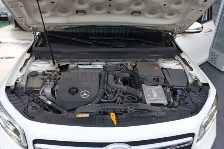 Used Mercedes-Benz GLB 2021 GLB 200 Dynamic Edition Engine Bay