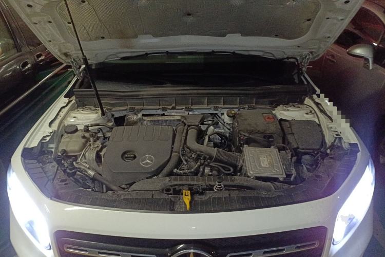 Used Mercedes-Benz GLB 2021 GLB 200 4MATIC Engine Bay