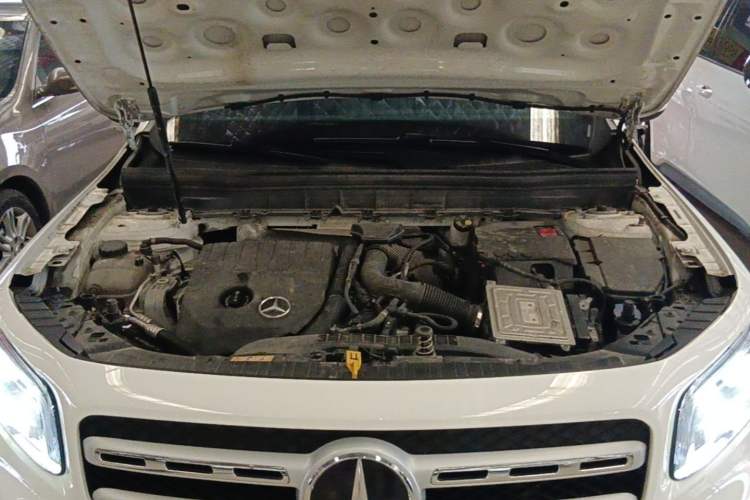 Used Mercedes-Benz GLB 2021 GLB 200 Dynamic Edition Engine Bay
