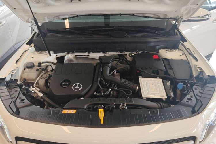 Used Mercedes-Benz GLB 2021 GLB 200 Fashion Model Engine Bay