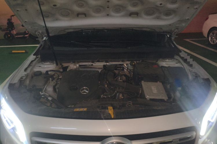 Used Mercedes-Benz GLB 2021 GLB 200 Dynamic Edition Engine Bay
