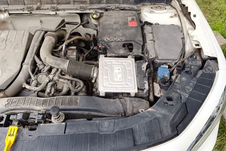 Used Mercedes-Benz GLB 2021 GLB 200 Fashion Model Engine Bay Left