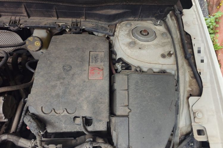 Used Mercedes-Benz GLB 2021 GLB 200 Dynamic Edition Engine Bay Left