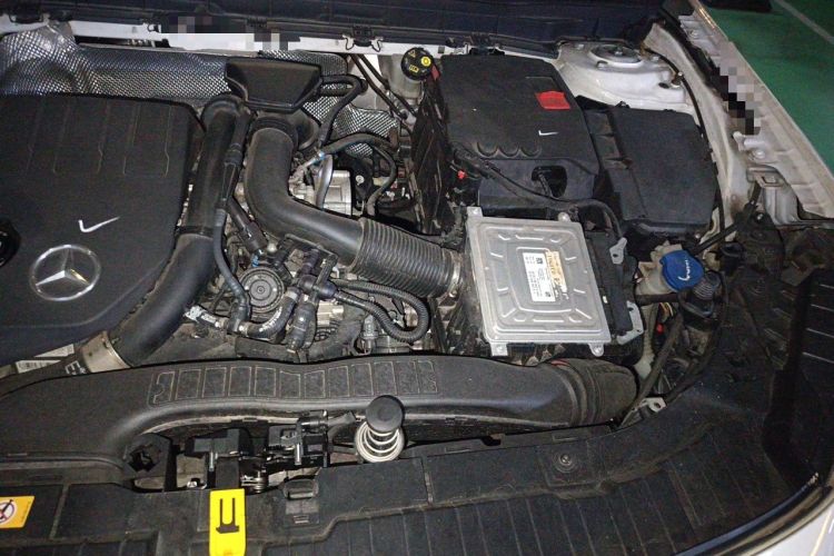 Used Mercedes-Benz GLB 2021 GLB 200 Dynamic Edition Engine Bay Left