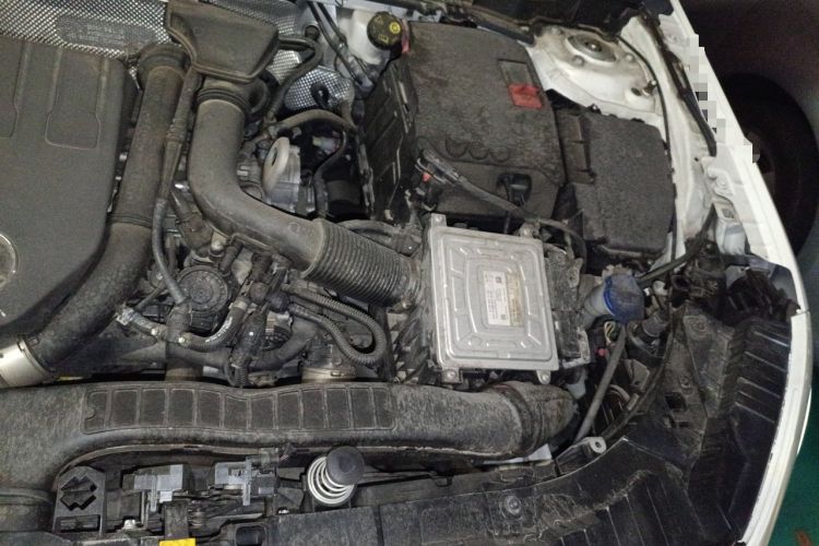 Used Mercedes-Benz GLB 2021 GLB 200 4MATIC Engine Bay Left