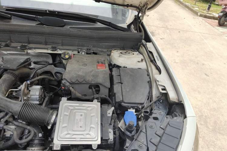 Used Mercedes-Benz GLB 2021 GLB 200 Dynamic Edition Engine Bay Left