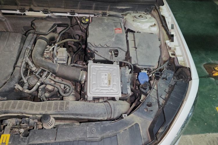Used Mercedes-Benz GLB 2021 GLB 200 Fashion Model Engine Bay Left