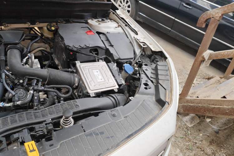Used Mercedes-Benz GLB 2021 GLB 200 Dynamic Edition Engine Bay Left