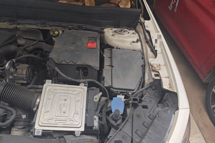 Used Mercedes-Benz GLB 2021 GLB 200 Dynamic Edition Engine Bay Left