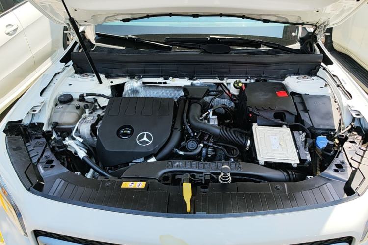 Used Mercedes-Benz GLB 2021 GLB 200 Dynamic Edition Engine Bay
