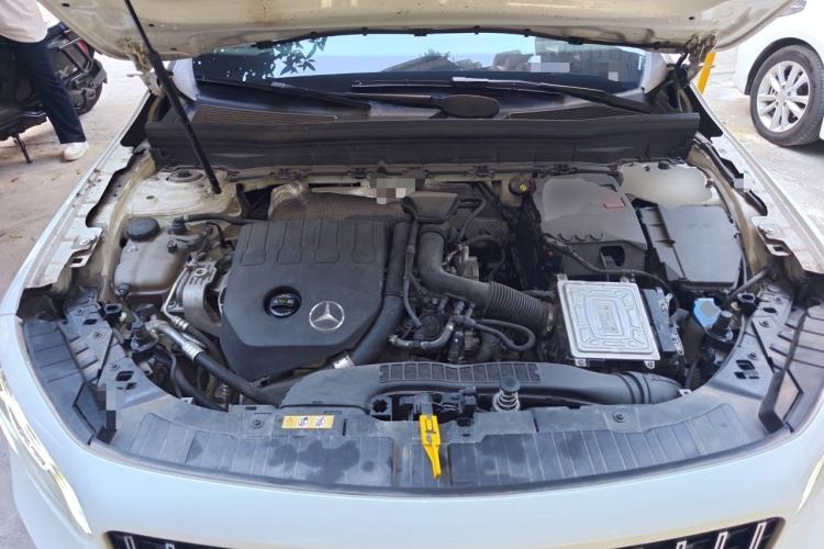 Used Mercedes-Benz GLB 2021 GLB 200 Dynamic Edition Engine Bay