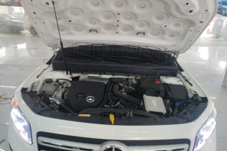 Used Mercedes-Benz GLB 2021 GLB 200 Dynamic Edition Engine Bay