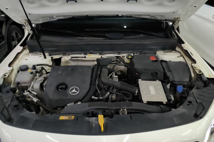 Used Mercedes-Benz GLB 2021 GLB 200 Dynamic Edition Engine Bay