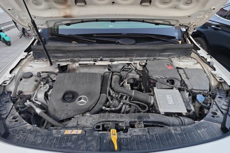 Used Mercedes-Benz GLB 2021 GLB 200 Dynamic Edition Engine Bay