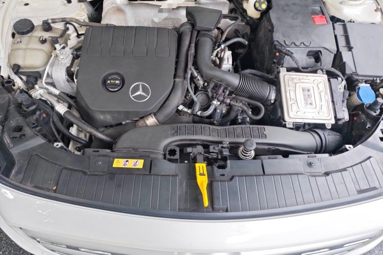 Used Mercedes-Benz GLB 2021 GLB 200 Fashion Model Engine Bay