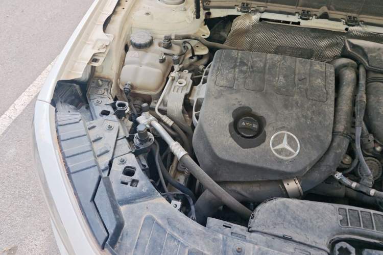 Used Mercedes-Benz GLB 2021 GLB 200 Dynamic Edition Engine Bay Right