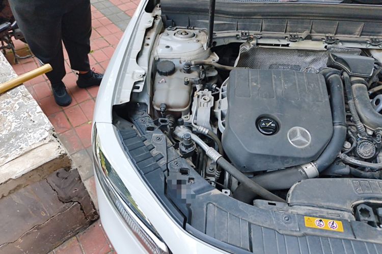 Used Mercedes-Benz GLB 2021 GLB 180 Dynamic Edition Engine Bay Right