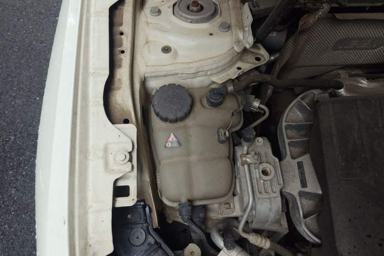 Used Mercedes-Benz GLB 2021 GLB 200 Dynamic Edition Engine Bay Right