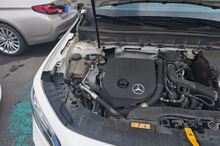 Used Mercedes-Benz GLB 2021 GLB 200 4MATIC Engine Bay Right