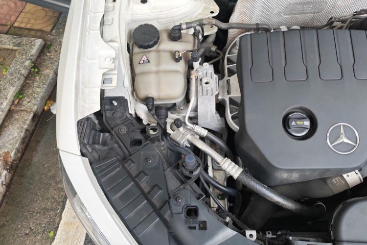 Used Mercedes-Benz GLB 2021 GLB 200 Fashion Model Engine Bay Right