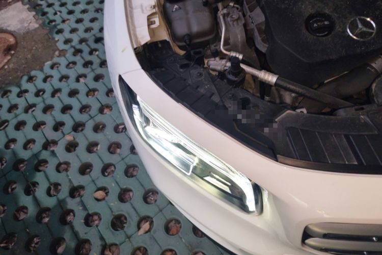Used Mercedes-Benz GLB 2021 GLB 200 Fashion Model Engine Bay Right