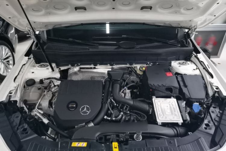 Used Mercedes-Benz GLB 2021 GLB 200 Dynamic Edition Engine Bay