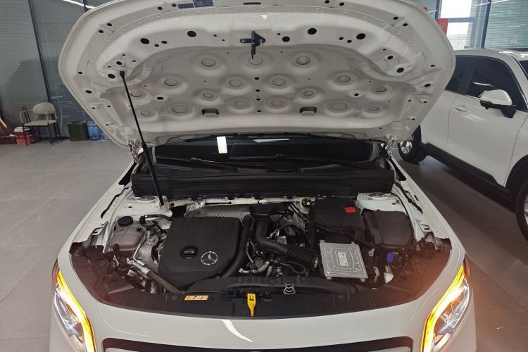 Used Mercedes-Benz GLB 2021 GLB 200 Dynamic Edition Engine Bay