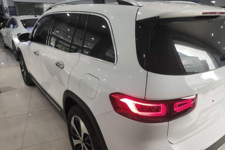 Used Mercedes-Benz GLB 2021 GLB 200 Fashion Model Exterior 2