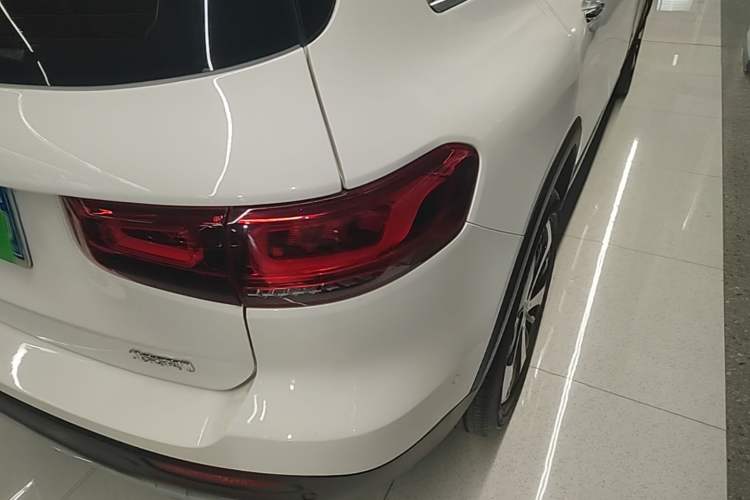 Used Mercedes-Benz GLB 2021 GLB 200 Fashion Model Exterior 3