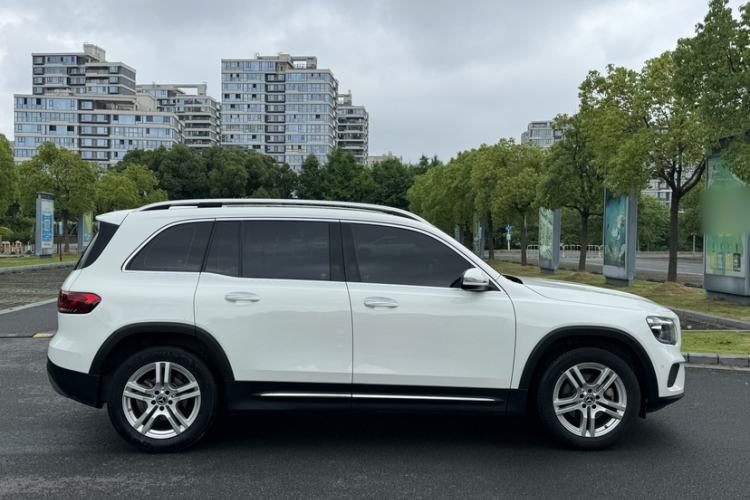Used Mercedes-Benz GLB 2021 GLB 200 Dynamic Edition Exterior 4