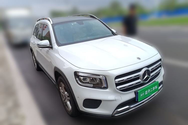 Used Mercedes-Benz GLB 2021 GLB 200 Dynamic Edition Front Right 45 Deg