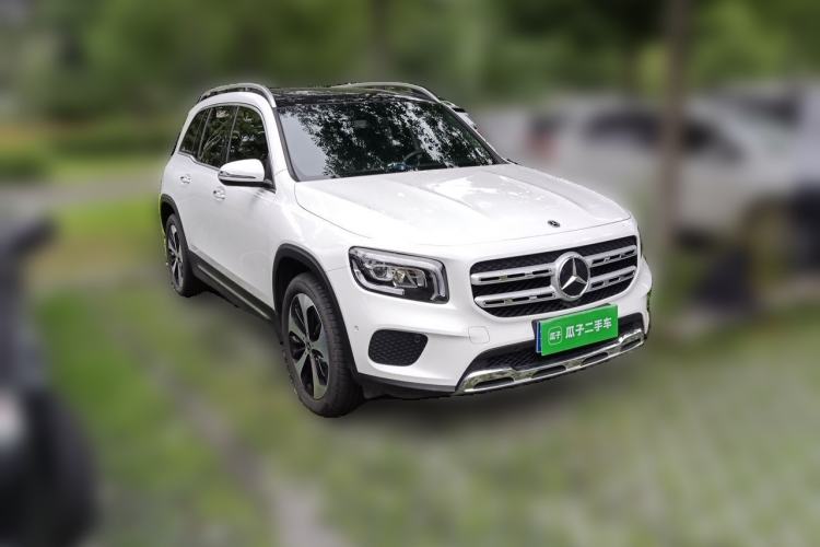 Used Mercedes-Benz GLB 2021 GLB 200 Fashion Model Front Right 45 Deg