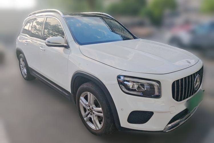 Used Mercedes-Benz GLB 2021 GLB 200 Dynamic Edition Front Right 45 Deg