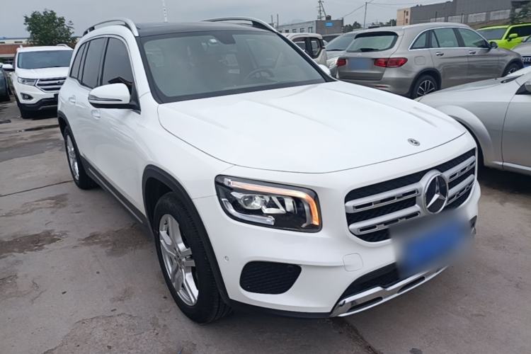 Used Mercedes-Benz GLB 2021 GLB 200 Dynamic Edition Front Right 45 Deg