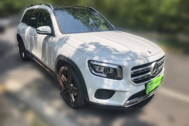 Used Mercedes-Benz GLB 2021 GLB 200 Dynamic Edition Front Right 45 Deg