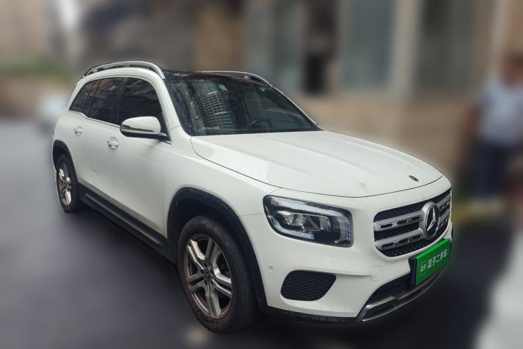 Used Mercedes-Benz GLB 2021 GLB 200 Dynamic Edition Front Right 45 Deg