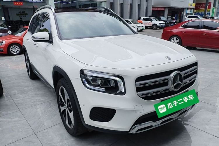 Used Mercedes-Benz GLB 2021 GLB 200 Fashion Model Front Right 45 Deg