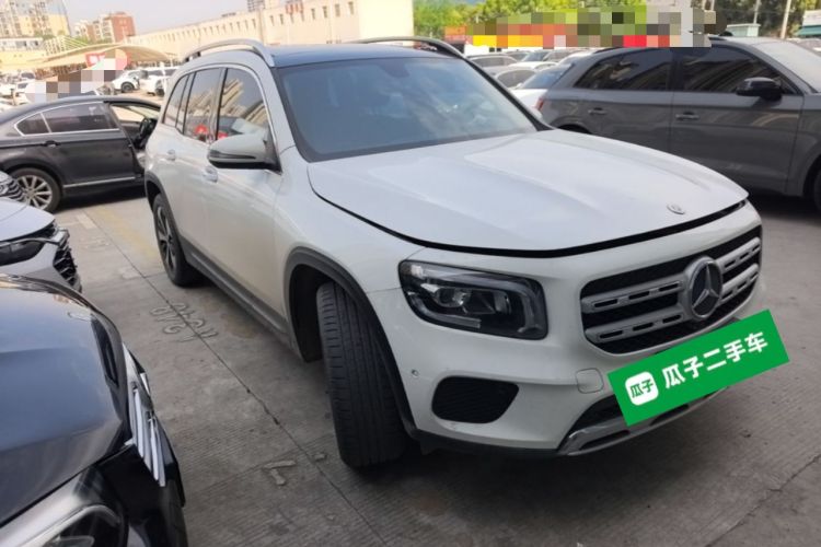 Used Mercedes-Benz GLB 2021 GLB 200 Fashion Model Front Right 45 Deg