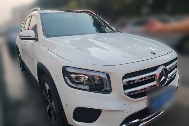 Used Mercedes-Benz GLB 2021 GLB 200 Fashion Model Front Right 45 Deg