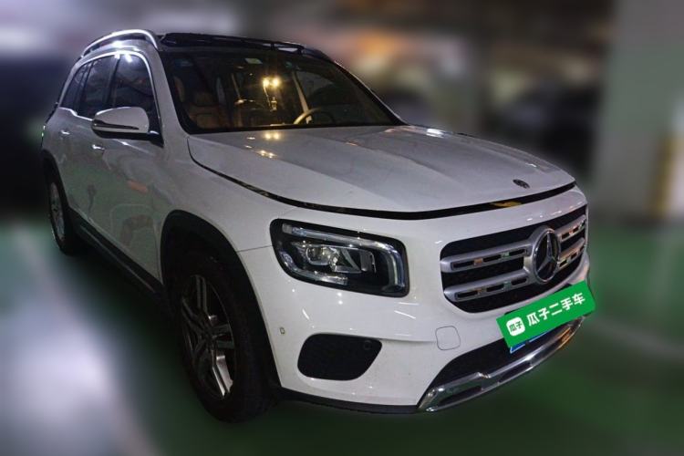 Used Mercedes-Benz GLB 2021 GLB 200 Dynamic Edition Front Right 45 Deg