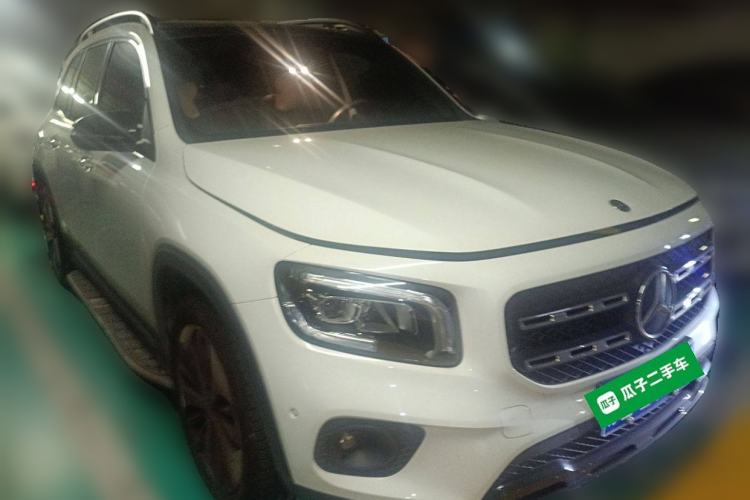 Used Mercedes-Benz GLB 2021 GLB 200 4MATIC Front Right 45 Deg