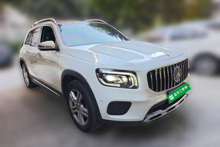 Used Mercedes-Benz GLB 2021 GLB 200 Dynamic Edition Front Right 45 Deg