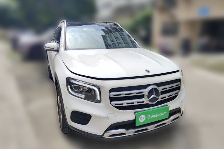 Used Mercedes-Benz GLB 2021 GLB 200 Dynamic Edition Front Right 45 Deg
