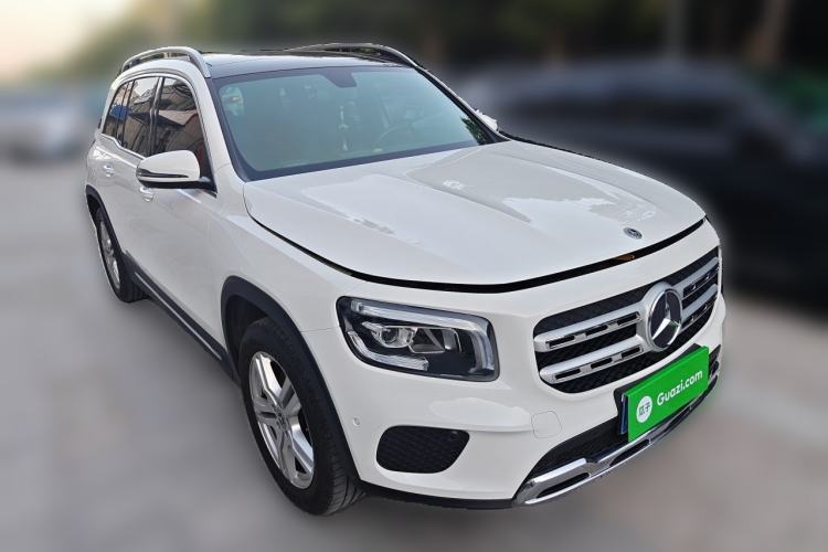Used Mercedes-Benz GLB 2021 GLB 200 Dynamic Edition Front Right 45 Deg