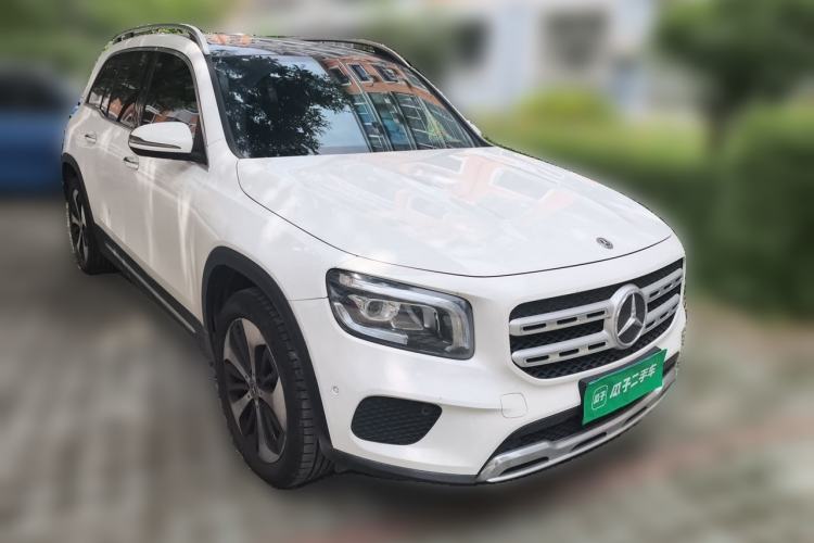 Used Mercedes-Benz GLB 2021 GLB 200 Fashion Model Front Right 45 Deg