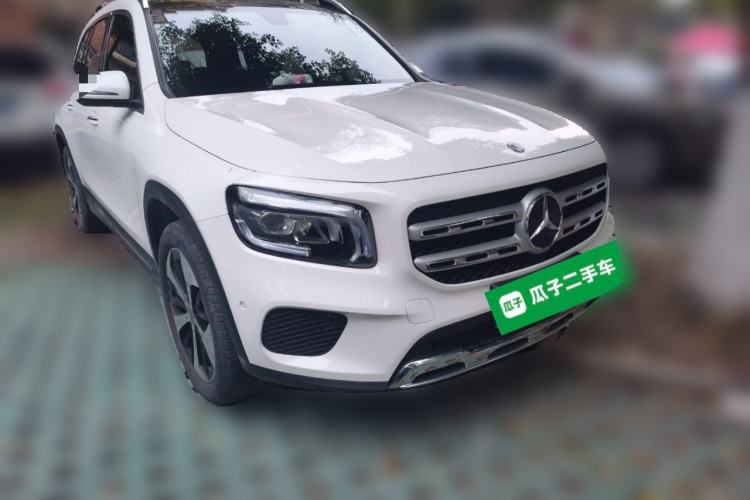 Used Mercedes-Benz GLB 2021 GLB 200 Fashion Model Front Right 45 Deg