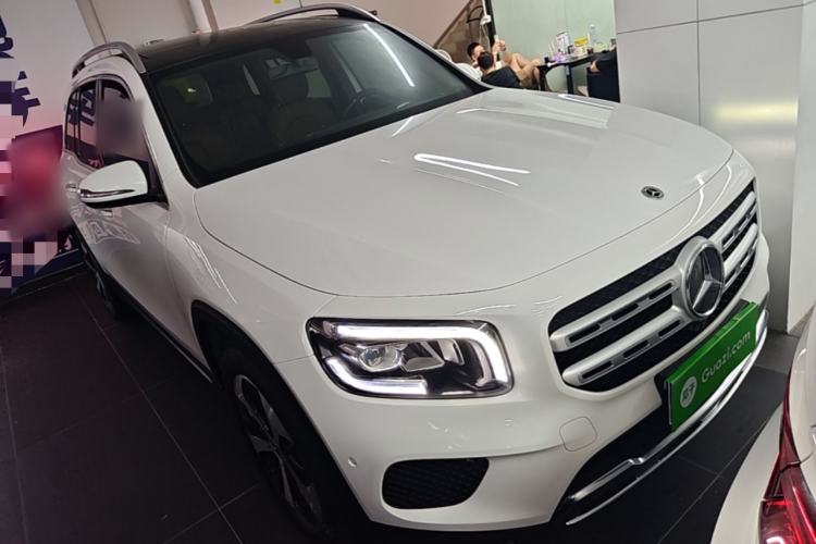Used Mercedes-Benz GLB 2021 GLB 200 Fashion Model Front Right 45 Deg