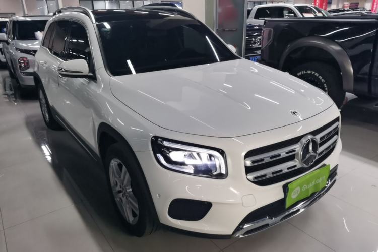 Used Mercedes-Benz GLB 2021 GLB 200 Dynamic Edition Front Right 45 Deg